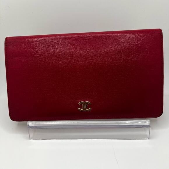 GUC Chanel Red Leather Long Wallet - Picture 1 of 13